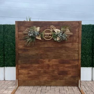 wooden backdrop supplier in Dubai